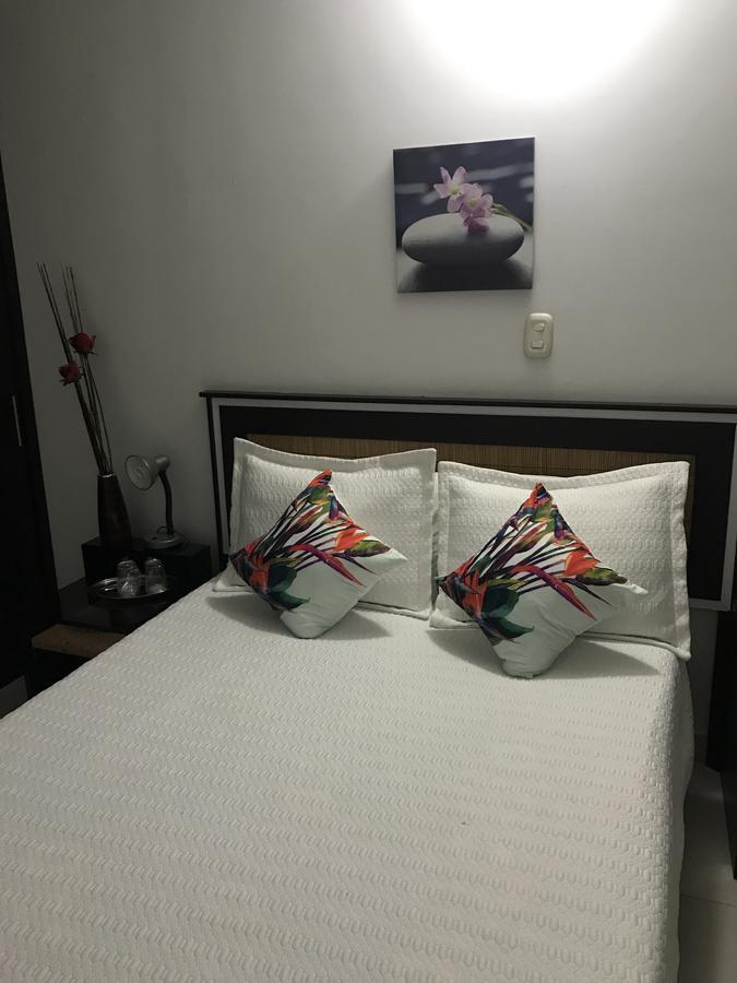 Hotel Meson De Las Flores Армения Екстериор снимка